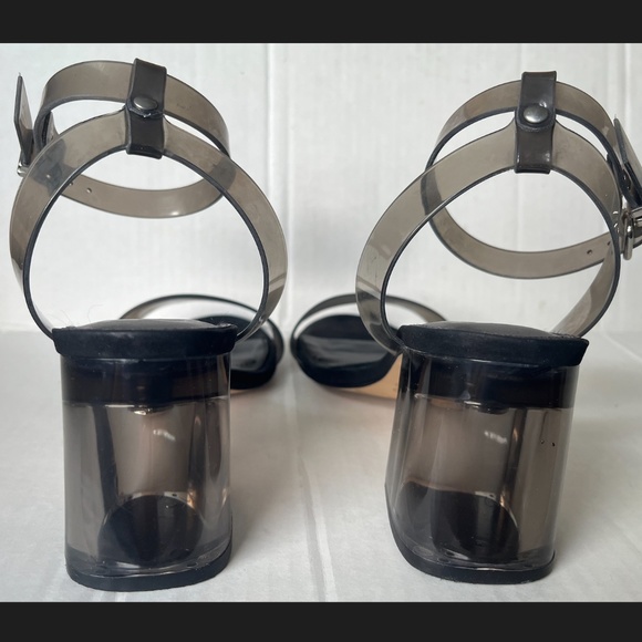 Gianni Bini Clear Lucite Block Heel Shoe Size 7.5 - Picture 7 of 8